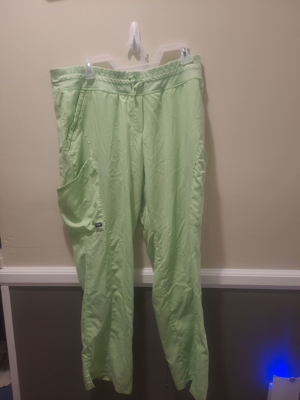 Grey's Anatomy Pants Womens Size 2XL Neon Green Drawstring Pull On Scrubs - Picture 2 of 11